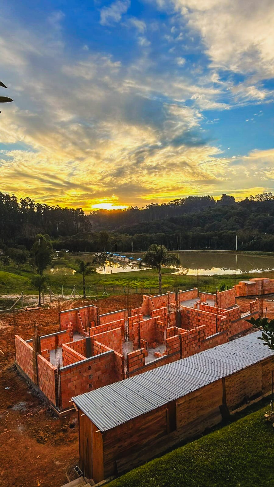Casa de alto padrão construída pela Ceccon em Colombo, PR